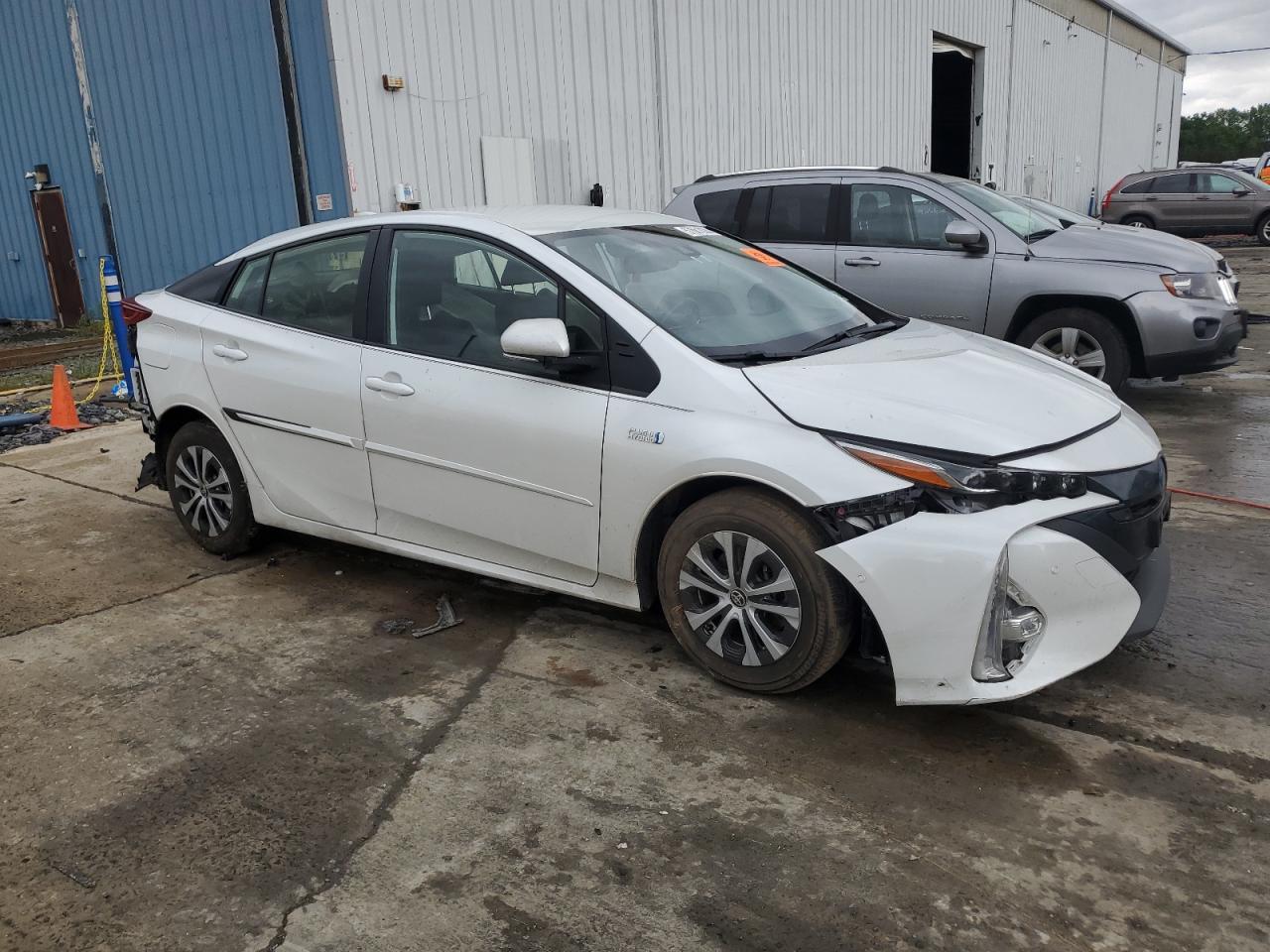 TOYOTA PRIUS PRIME LE