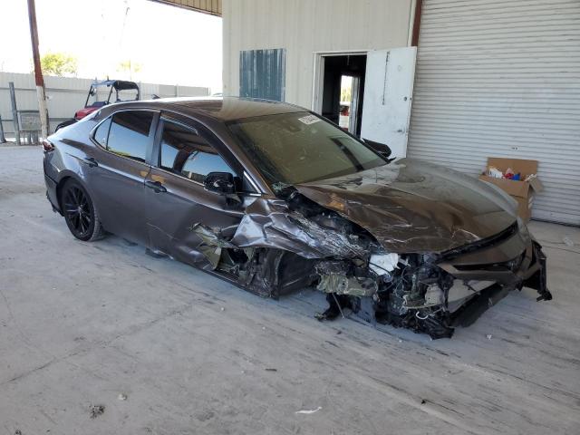 Vin: 4t1t11ak6nu640337, lot: 57084445, toyota camry se 20224