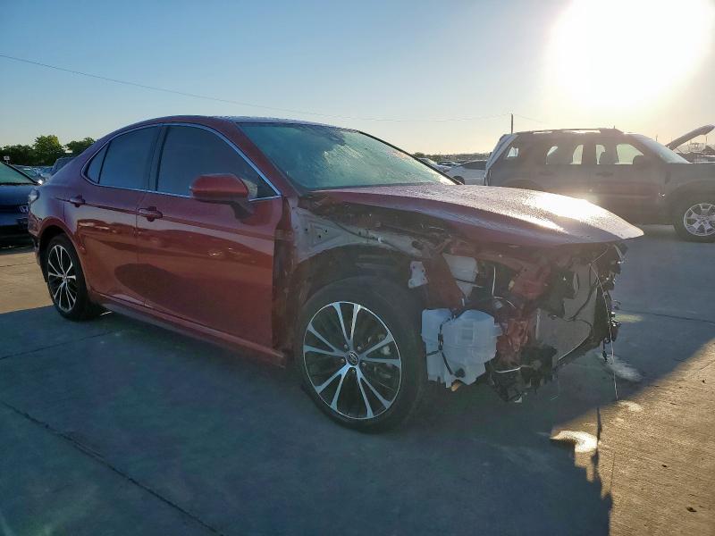 Vin: 4t1g11akxlu387778, lot: 55585915, toyota camry se 20204