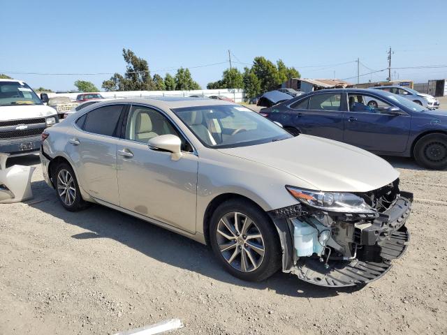 Vin: jthbw1gg3h2143362, lot: 56171185, lexus es300 300h 20174