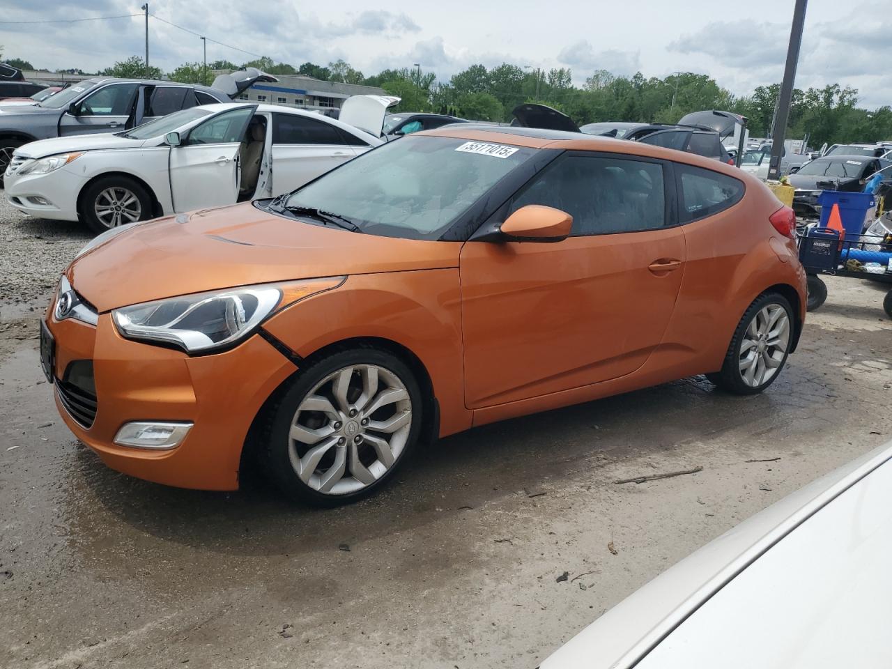 HYUNDAI VELOSTER