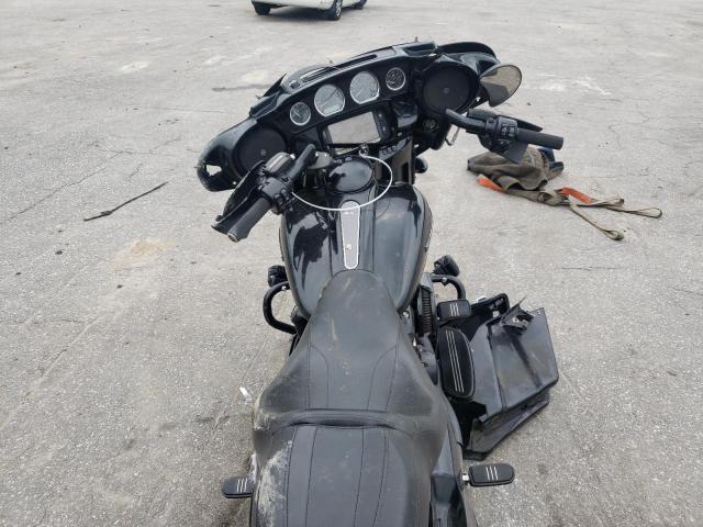2018 HARLEY-DAVIDSON FLHXS STRE 1HD1KRC1XJB648943