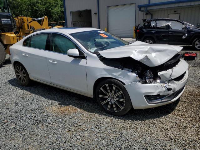 Vin: lyv402tk8jb173800, lot: 57944695, volvo s60 inscription 20184