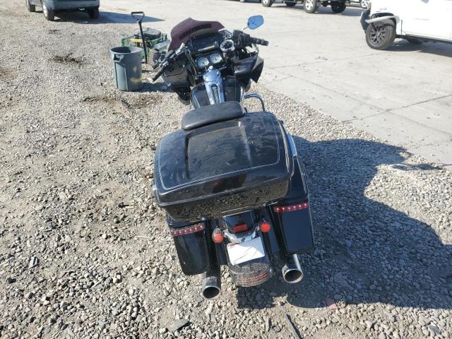 2015 HARLEY-DAVIDSON FLTRXS ROA 1HD1KTM39FB664524