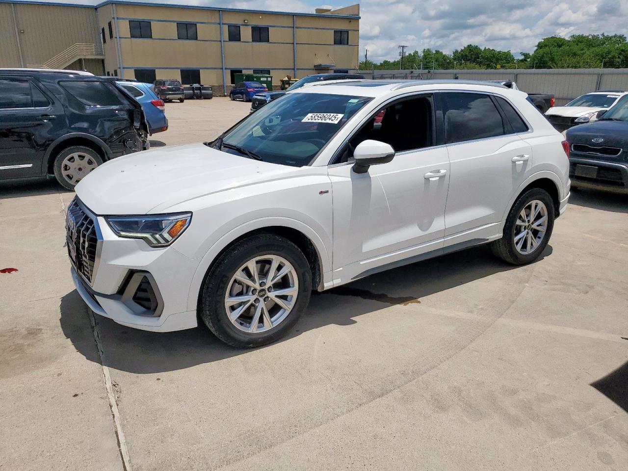 AUDI Q3 PREMIUM S LINE 45