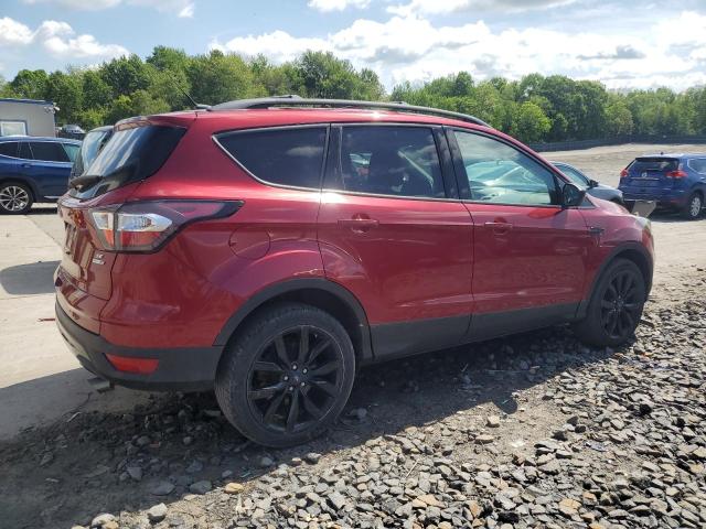 Vin: 1fmcu9gd4hua77761, lot: 58531625, ford escape se 20173