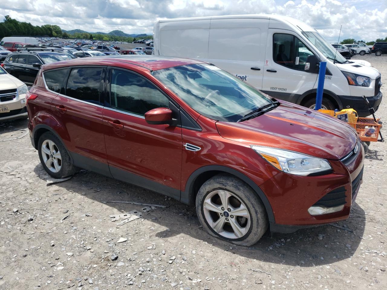 FORD ESCAPE SE