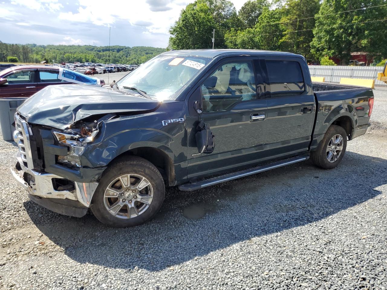 FORD F-150 SUPERCREW