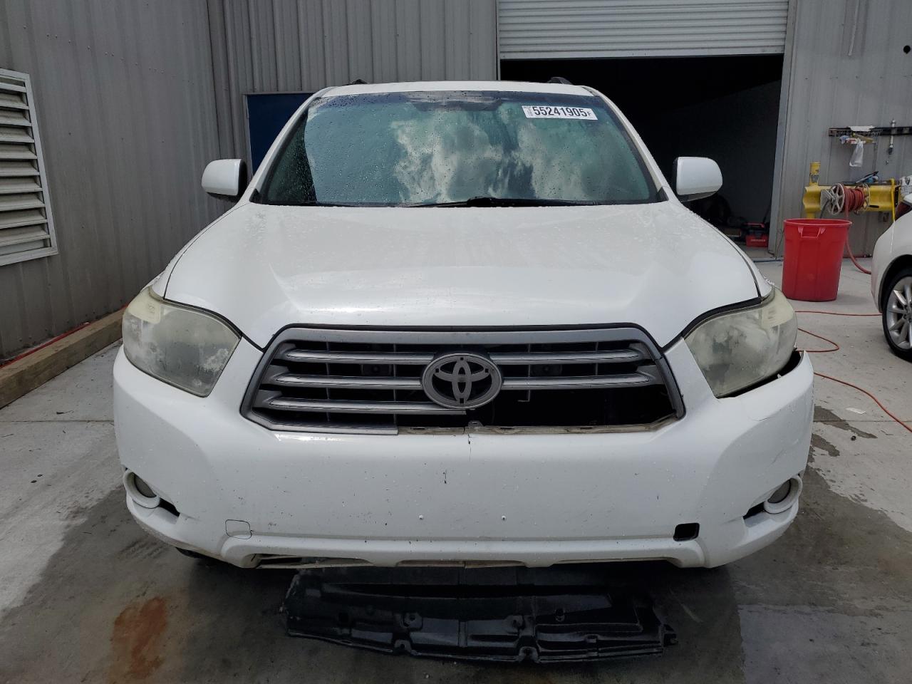 TOYOTA HIGHLANDER SE