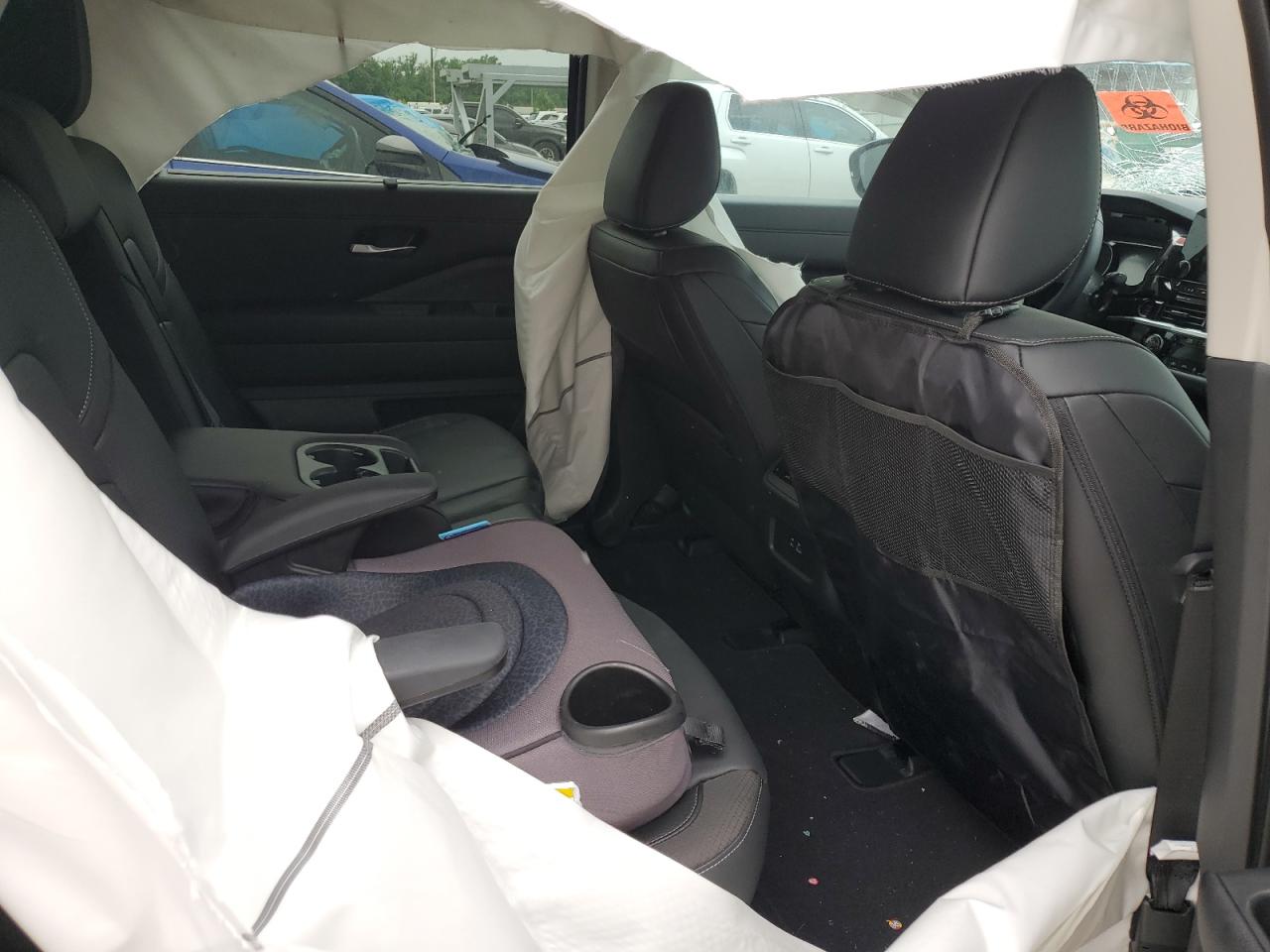 Nissan Pathfinder 2025