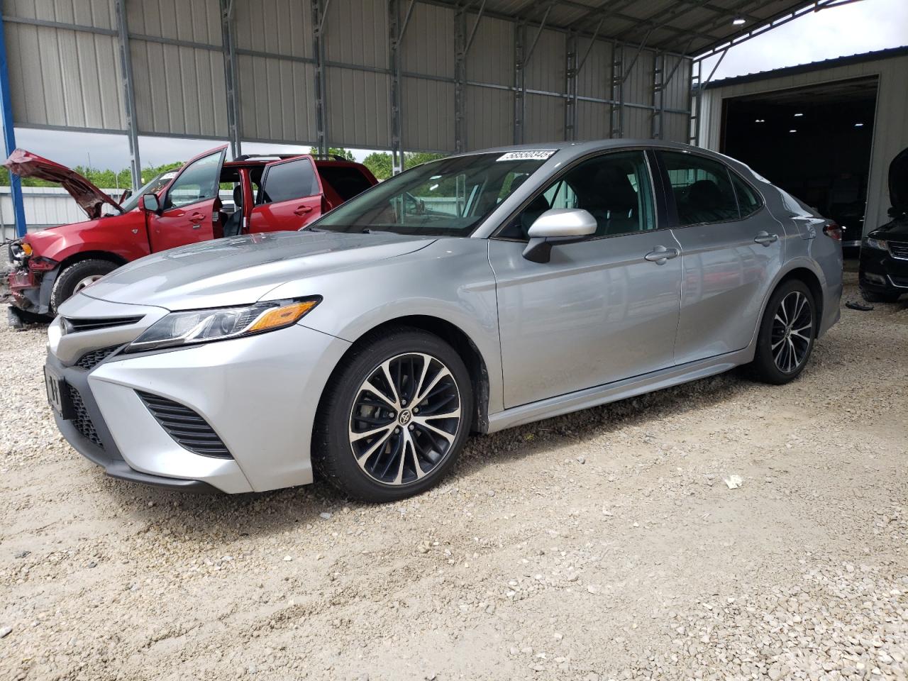 TOYOTA CAMRY SE