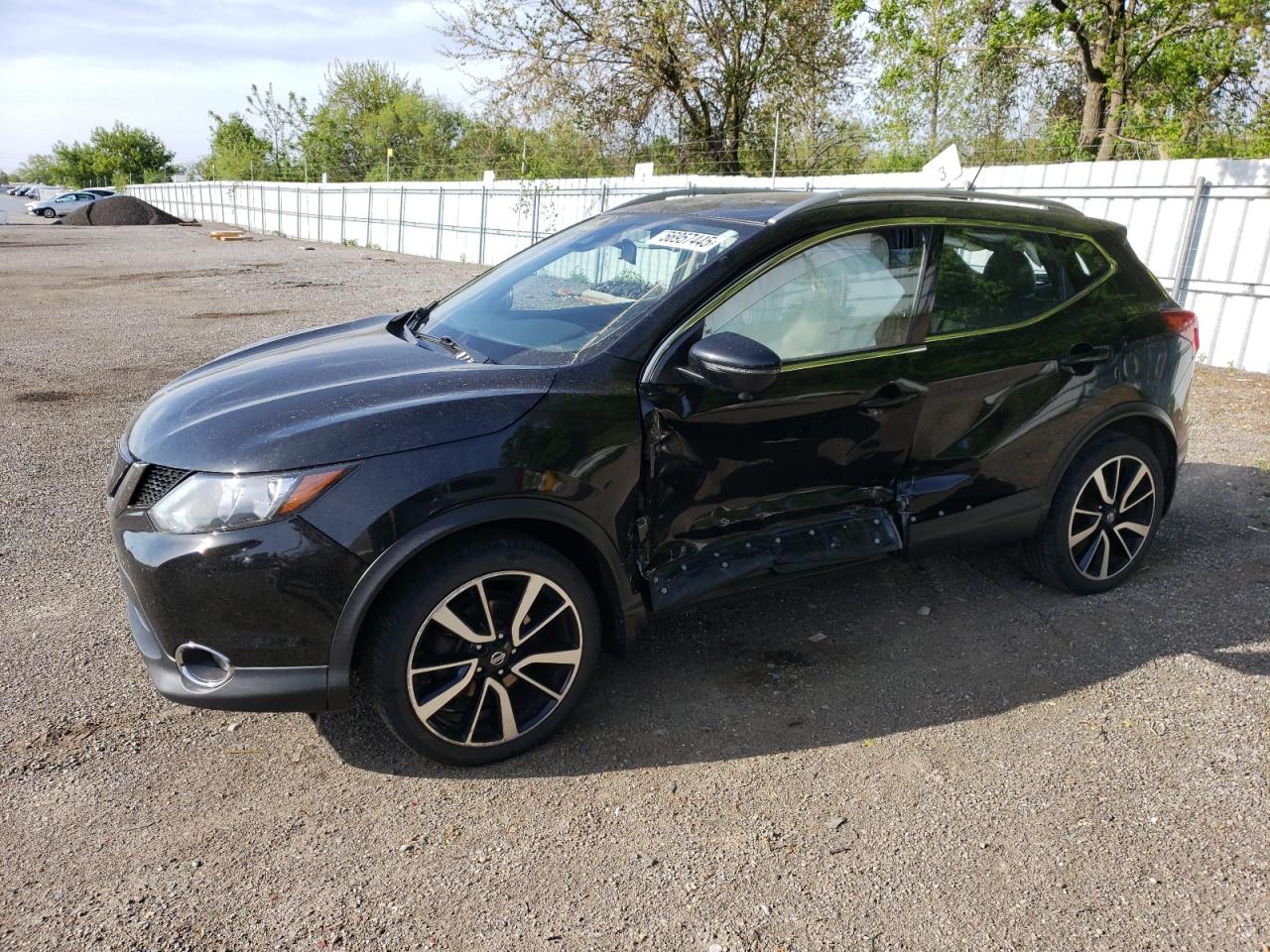 NISSAN ROGUE SPORT S