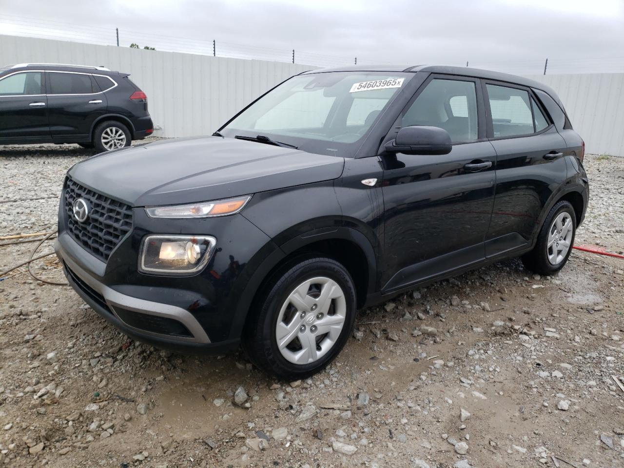 HYUNDAI VENUE SE