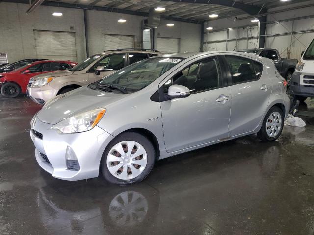 Vin: jtdkdtb33d1530940, lot: 57428805, toyota prius 2013 img_1
