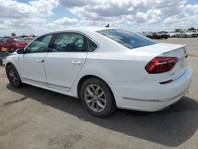 2017 VOLKSWAGEN PASSAT S - 1VWAT7A3XHC049128