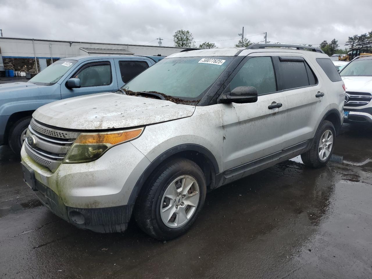 FORD EXPLORER