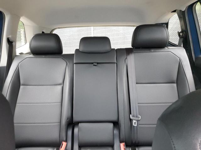 2018 VOLKSWAGEN TIGUAN SE - 3VV3B7AX0JM125138