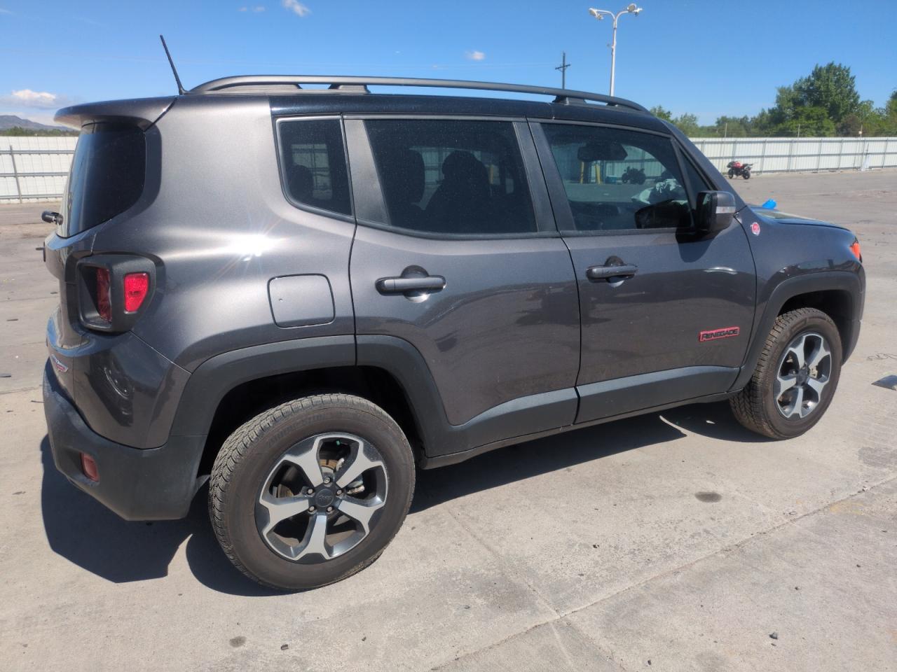 JEEP RENEGADE TRAILHAWK