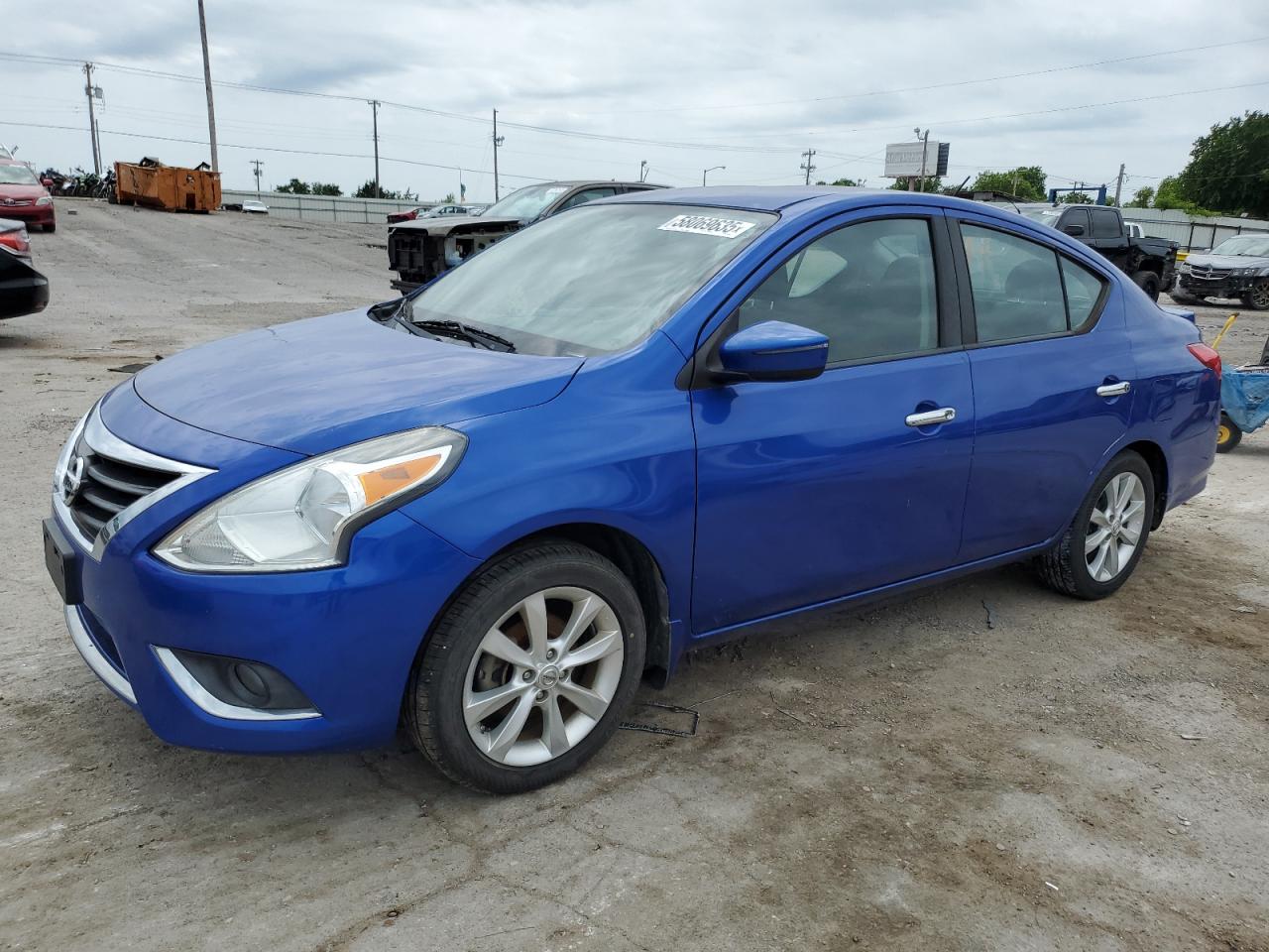 NISSAN VERSA S