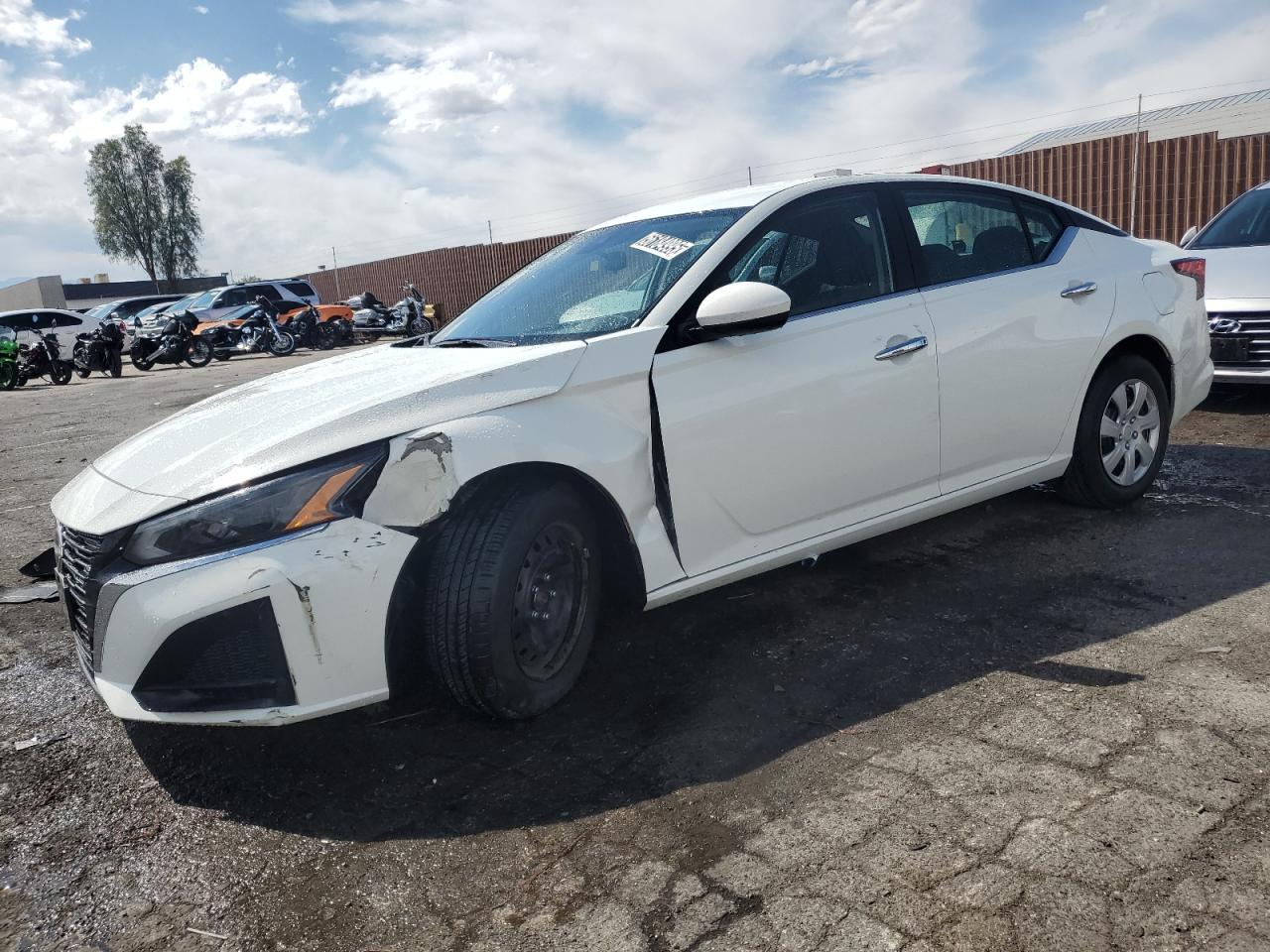 NISSAN ALTIMA S