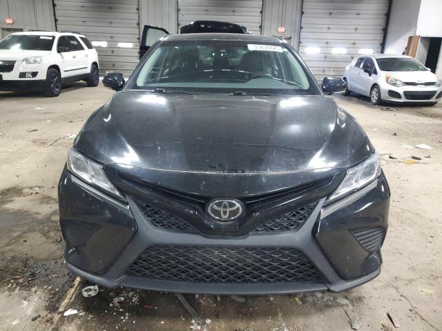 4T1B11HK9JU121813 2018 TOYOTA CAMRY