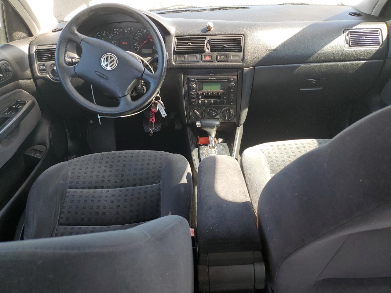 Lot #3264639933 2002 VOLKSWAGEN GOLF GLS