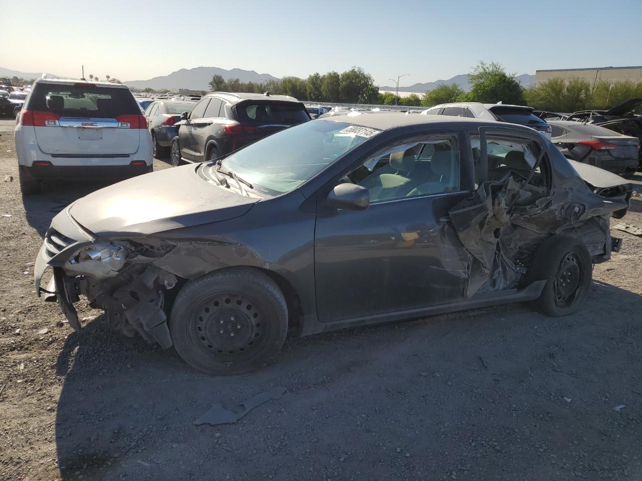 TOYOTA COROLLA BASE