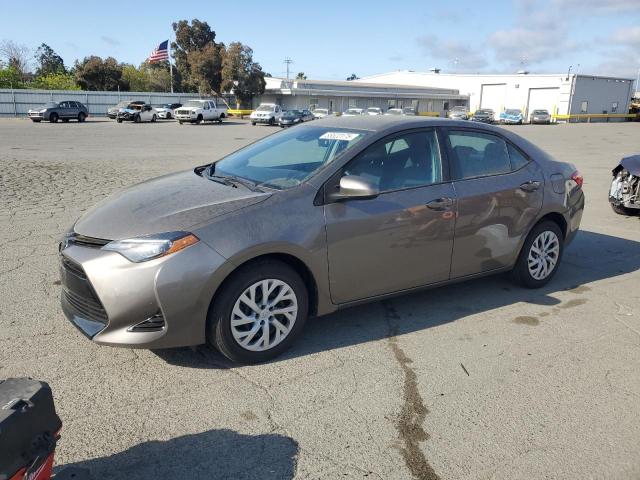 TOYOTA COROLLA L 2018 gray  gas 2T1BURHE4JC040753 photo #1