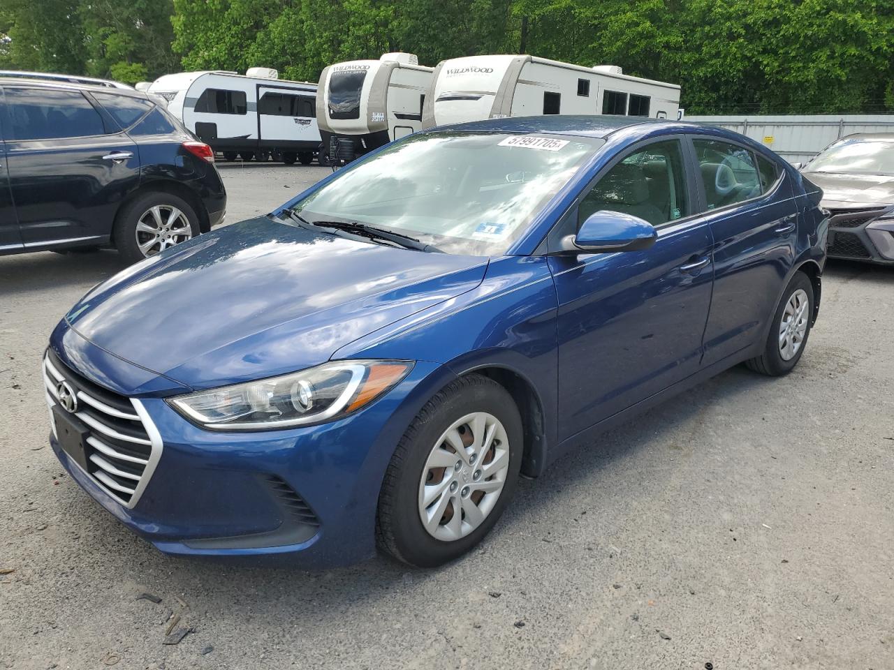 HYUNDAI ELANTRA SE
