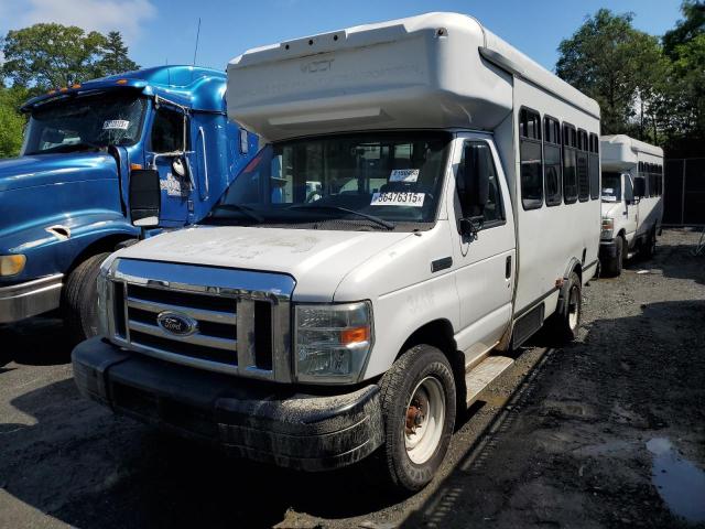 FORD ECONOLINE 2017 white cutaway gas 1FDEE3FS2HDC27482 photo #3