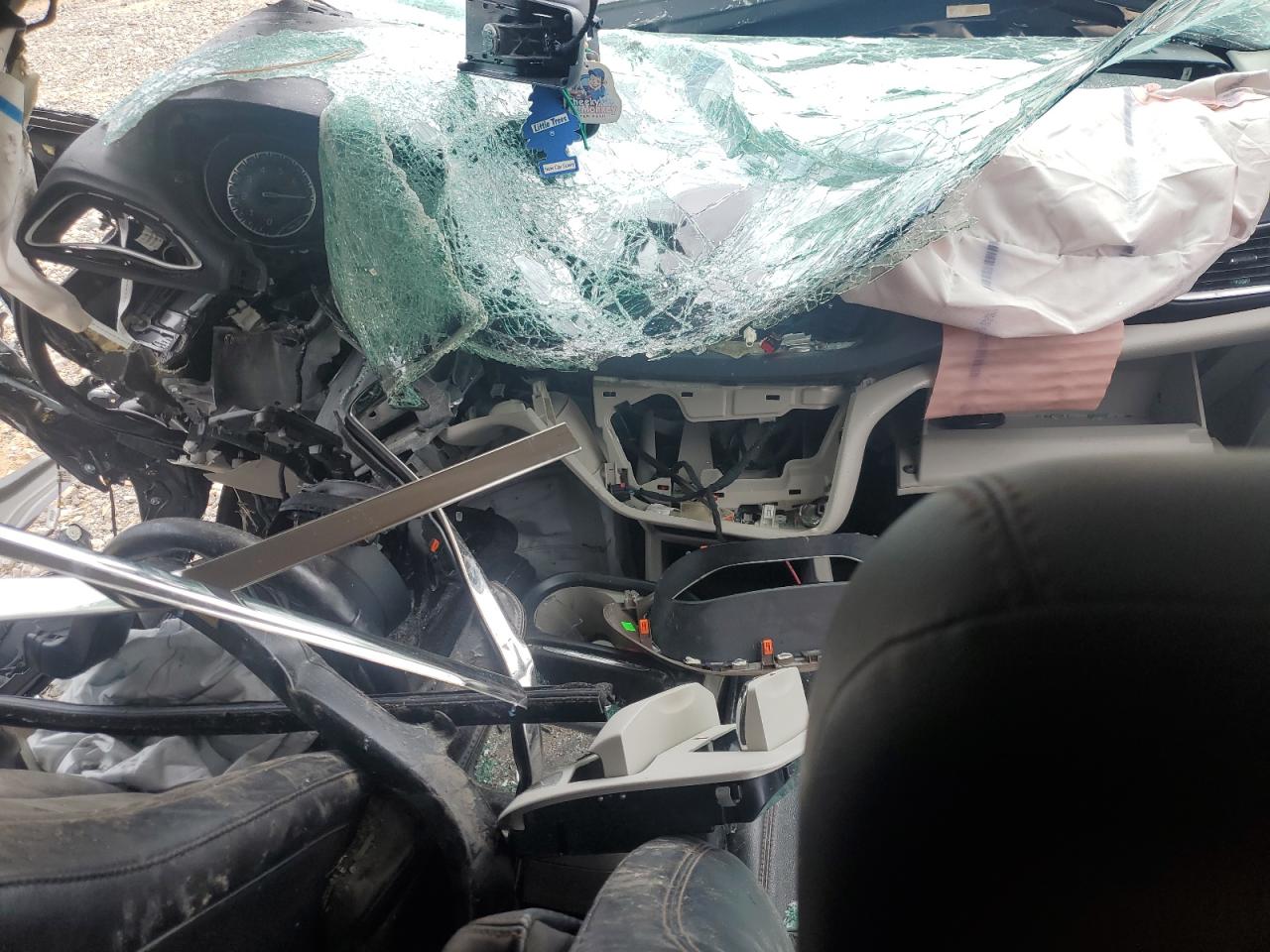 CHRYSLER PACIFICA TOURING L