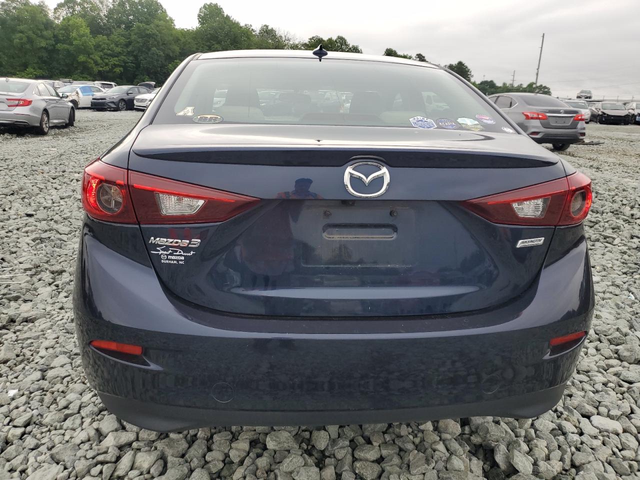 MAZDA 3 TOURING