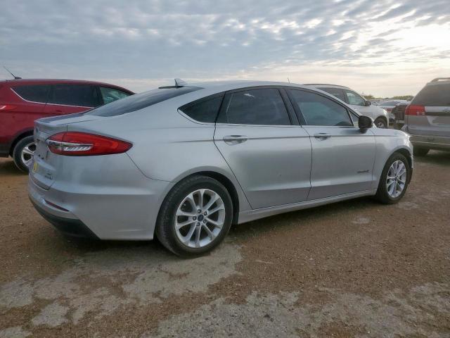 Vin: 3fa6p0lu9kr257817, lot: 52140955, ford fusion se 20193