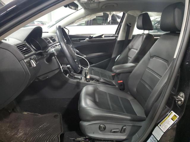 2017 VOLKSWAGEN PASSAT SE - 1VWGT7A33HC068906