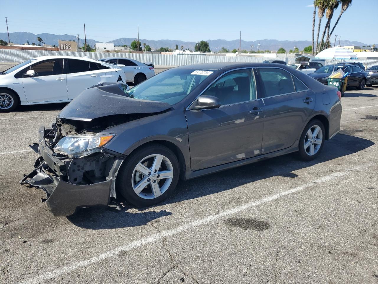 TOYOTA CAMRY L
