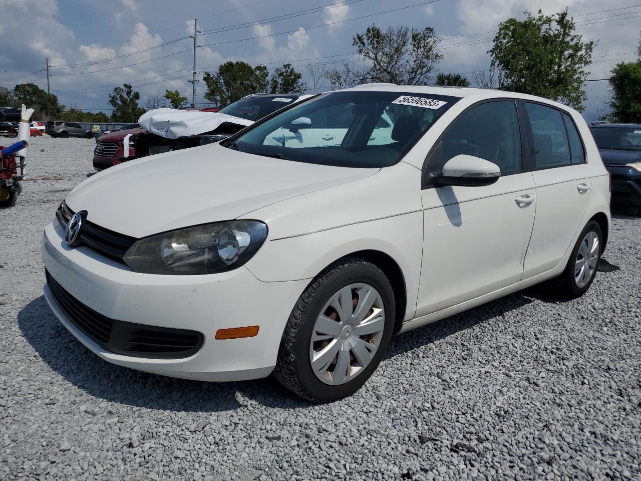 VOLKSWAGEN GOLF