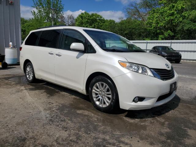 Vin: 5tdyk3dc5fs662293, lot: 57064195, toyota all models xle 20154