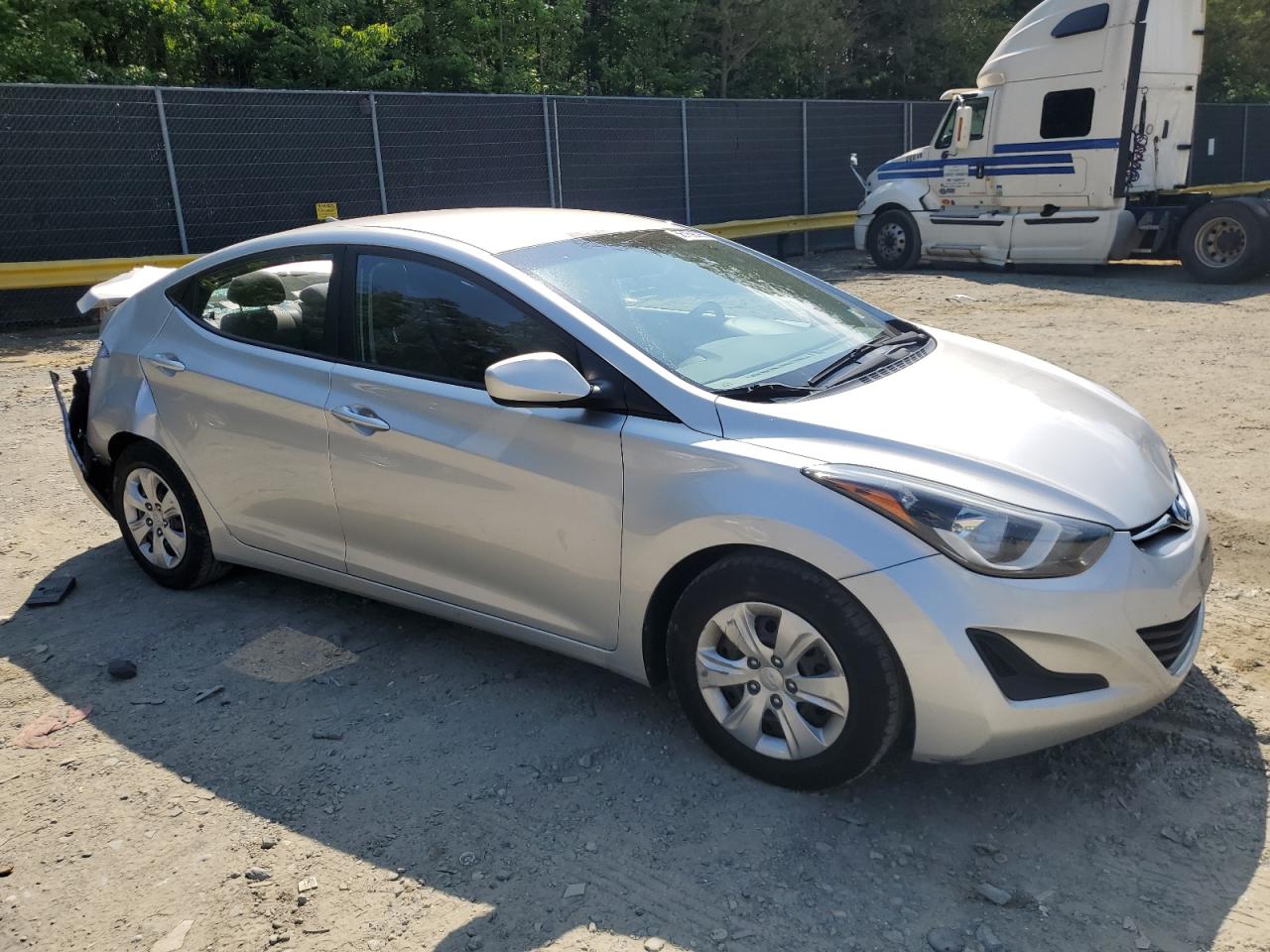 Hyundai Elantra se 2016
