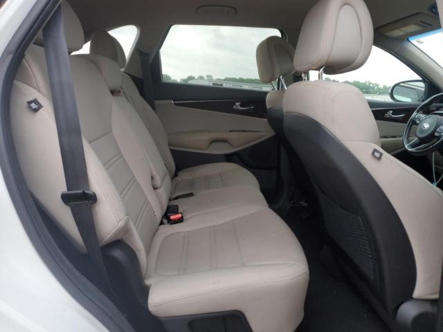 2016 KIA SORENTO LX - 5XYPG4A3XGG092118