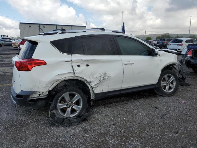 2015 TOYOTA RAV4 XLE - JTMWFREV6FJ038787