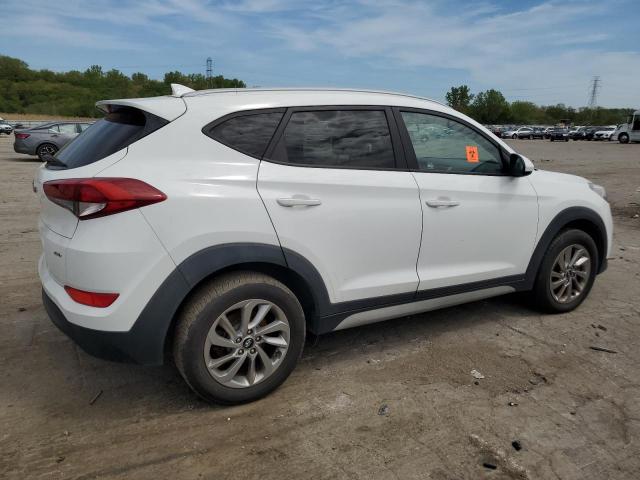 HYUNDAI TUCSON SEL 2018 white  gas KM8J3CA46JU714011 photo #4