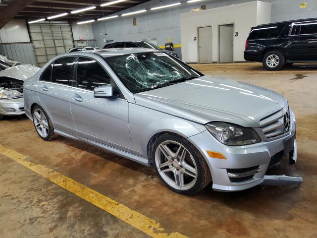 Vin: wddgf4hb8da810556, lot: 56833295, mercedes-benz c-class 250 20134