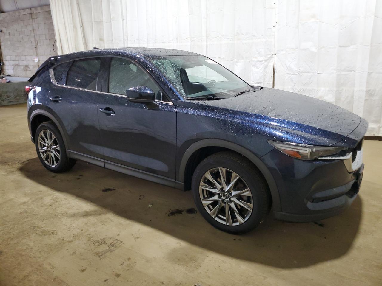 MAZDA CX-5 SIGNATURE