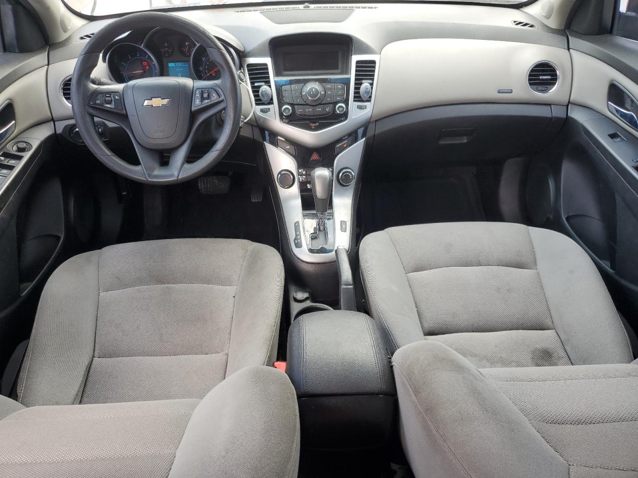 CHEVROLET CRUZE LT