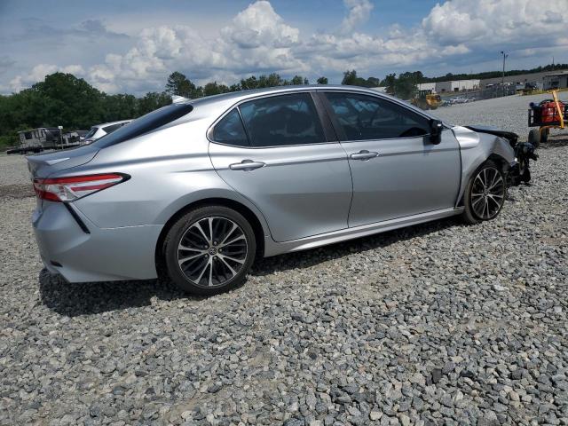 Vin: 4t1g11ak6lu919303, lot: 58649175, toyota camry se 20203