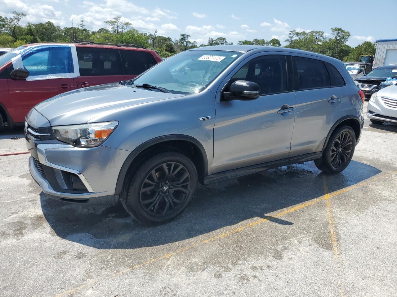 MITSUBISHI OUTLANDER ES