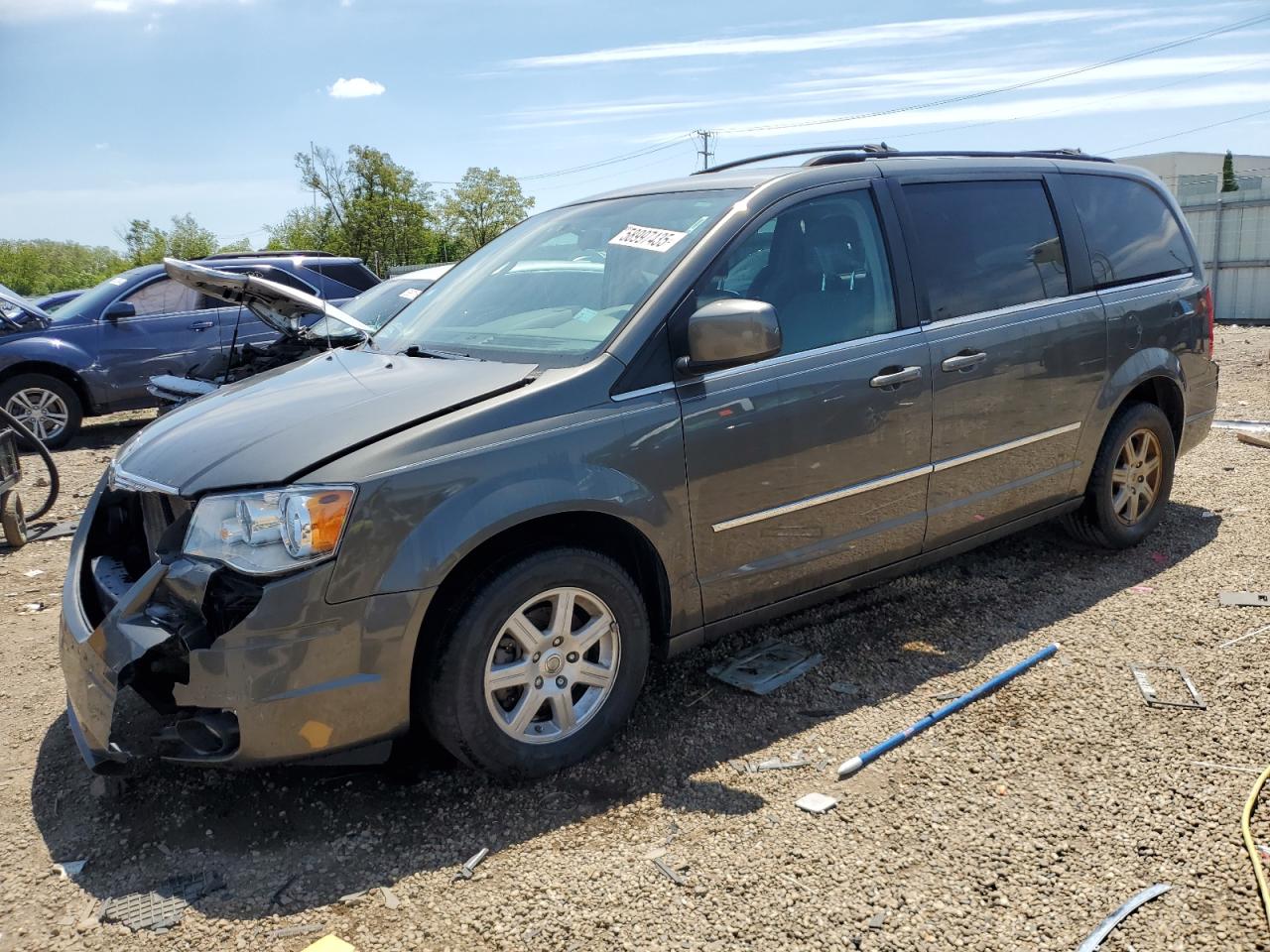 CHRYSLER TOWN & COUNTRY TOURING