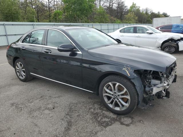 Vin: 55swf4kb7hu215935, lot: 55577105, mercedes-benz c-class 300 4matic 20174