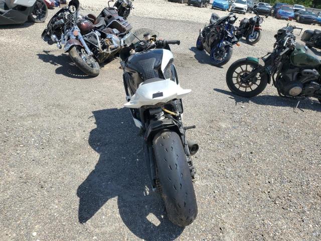 2009 YAMAHA YZFR6 JYARJ16E09A015727