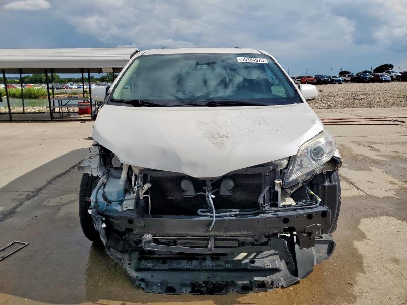 2018 TOYOTA SIENNA XLE 5TDYZ3DC8JS954217